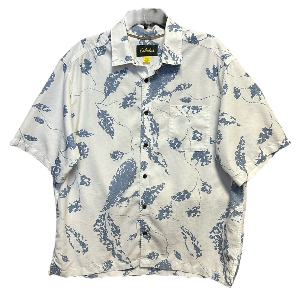 Cabela’s Embroidered Button Down Top Abstract Leaves Blue/White XL